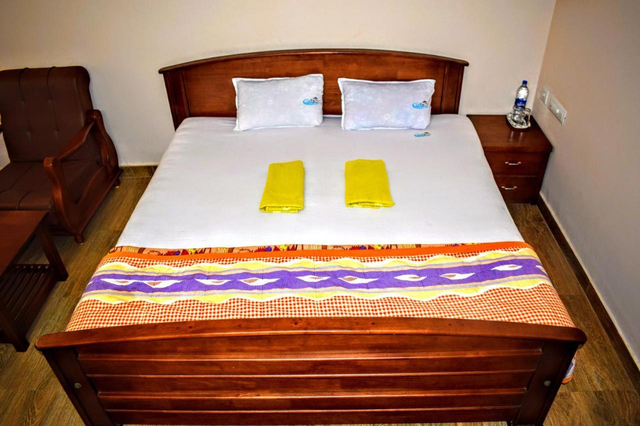 Club 7 Beach Resort Kannúr Kültér fotó